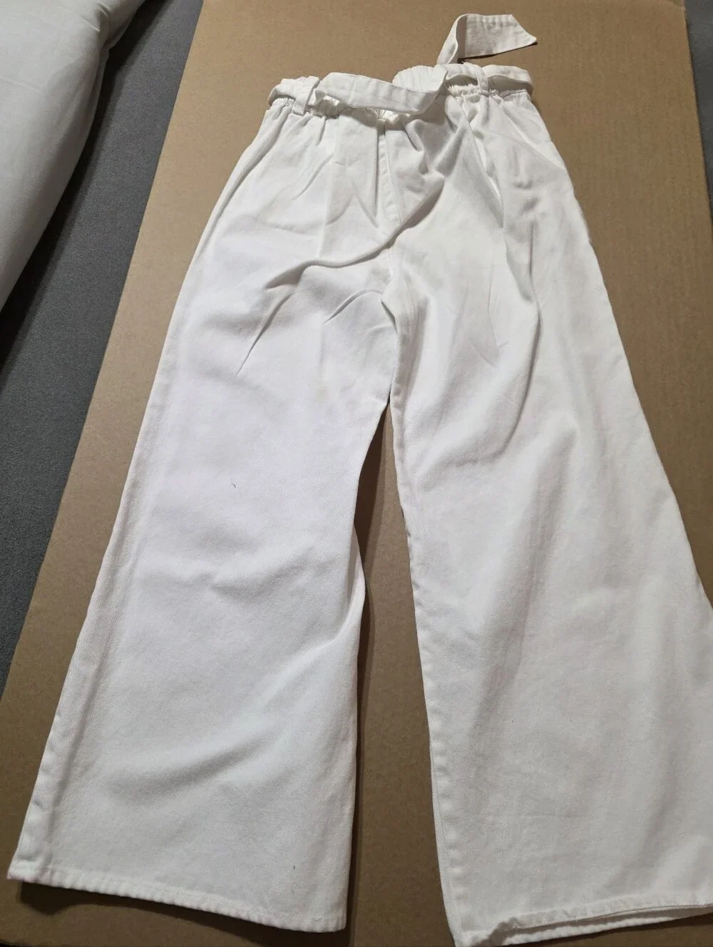 Girl's High-Waist Paperbag Belted Wide-Leg Pants - White